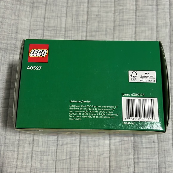 LEGO Limited Edition Easter Chicks 40527 - Picture 4 of 5